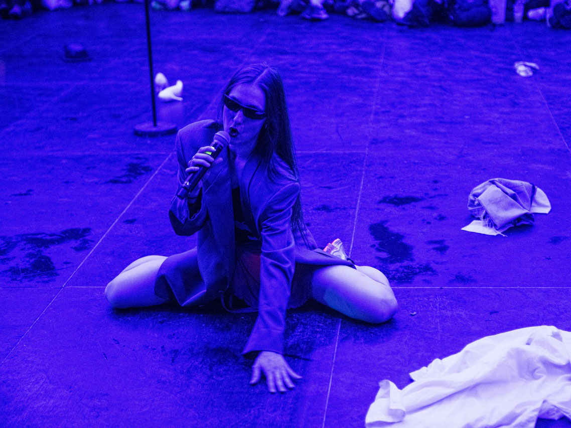 I'm So Disappointed In You (Redux) - Performance von Daria Blum